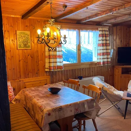 別荘 Lueg Uf Belalp