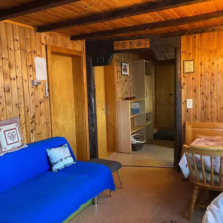 別荘 Lueg Uf Belalp