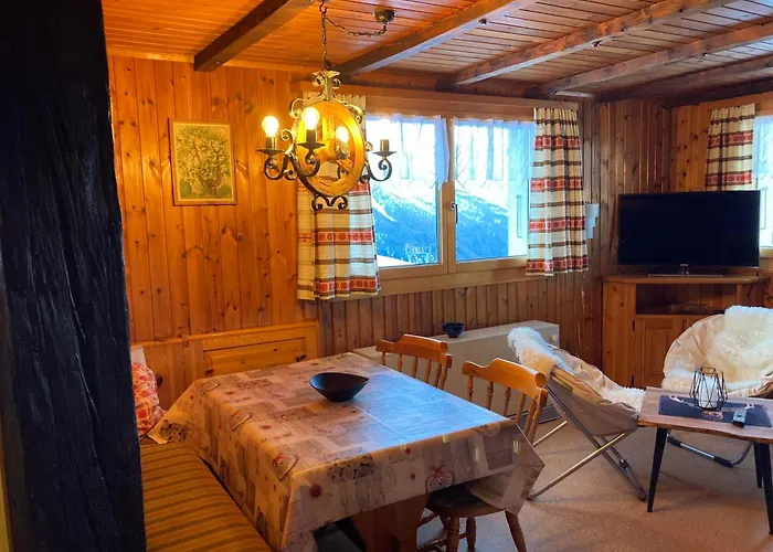別荘 Lueg Uf Belalp